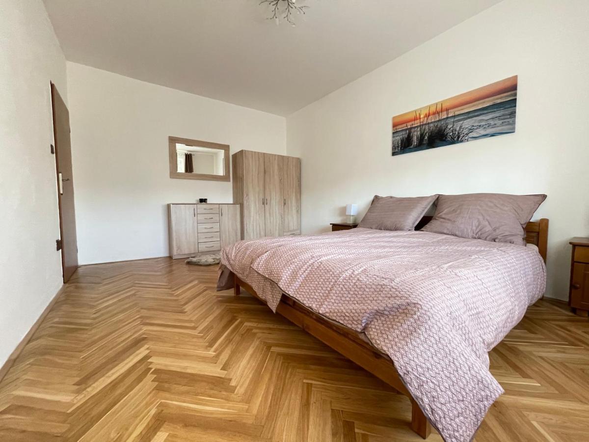Apartment Jnj Velkomoravska Olomouc