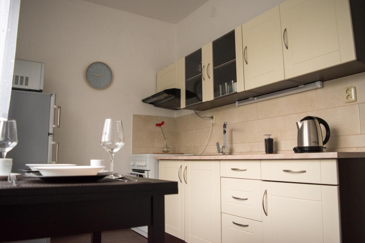 Jnj Velkomoravska Apartment